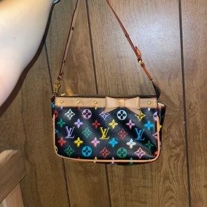 Louis Vuitton purse